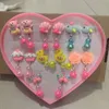 한국 버전 어린이 술집 공주 귀걸이 반지 사랑 선물 상자 세트 어린 소녀 클립이 귀 구멍