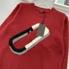 Pulls pour femmes Designer Marque Rouge Tricot Lettre Col Rond Pull En Cachemire À Manches Longues Pour Hommes Et Femmes Portent Nouveau Lâche Automne Hiver QAQJ