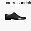 Berluti Mens Leather Shoes Dress Shoe Classic Classic Gaspard Galet Calf Bekväm Mens Lace Up Formal Oxford Black Grey 05539.5 RJ