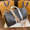 مصممي Luxurys Handbag Leather Business Trip Duffel Bag Bag Counter Counter Outlet 7889