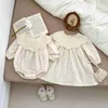 Rompers Baby Bodysuit Flower Embroidery Infant Girls One Piece A Line BIg Sisters Dress H240509