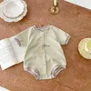 Rompers 2023 Zomer nieuwe baby korte mouw waffle bodysuit solide pasgeboren babyjongen meisje casual jumpsuit losse peuter kleding 0-24m H240508
