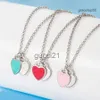 Bijoux de luxe Designer Pendentif Colliers T Famille Collier Femme Acier Émail Double Collier Bleu Rose Lumière Si D10s YF27