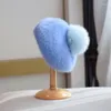 Basker Mink Velvet Beret för kvinnor Autumn Winter Fur Pompom Hat Ourdoor Warm Knited Korean Version Fashion Retro Bud