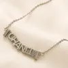 Klassisk designer Brand Letter Pendant Halsband för modekvinnor Halsband Högskvalitetsmycken Tillbehör 18K Pläterad Gold Girls Gift 20Style