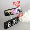 Skrivbordsklockor 180 Rotation Digital projektion Alarmklocka Nattläge Power-Off Memory Clock 12H/24H Sovrum Electronic LED Wall Clock