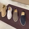 Utomhus resor casual sko mockasins walk loafer sommar lyxig designer läder nya loro herrar låga platt klänningskor sandal svart brun tennis piana man kör sneaker box