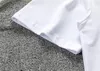 Designer Mens T-shirt Preto e Branco Marca Clássica Bordado Letras Impressas Puro Algodão Anti-rugas Hip Hop Street Casual Tendência para Homens Mulheres M-3XL