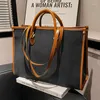 Bortkroppar Kontorsväskor för kvinnor 2024 Luxury Handbags Computer Tote Bag Portfölj Purs och handväska duk bärbar dator