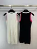 10062 XL 2024 Runway Dress Spring Summer Dress Black White V Neck Brand samma stil Kvinnklänning Fashion Högkvalitet Weilang763