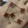 Classic Designer Bracelet Bangle White Red Blue Agate Shell Gold Silver Charm Bracelets 18K Gold Plated Four Leaf Clover Women Luxury Jewelry 988