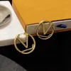 Kvinnorörhängen Designer Earing Luxury Big Stud Letters Design Girls Ear Studs Set Classic Gold Hoop Diameter 3-5cm Retro Ring Smyckesgåvor