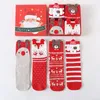 Femmes chaussettes 4 paires mode noël dessin animé mignon boîte-cadeau mi tube Wnter femmes