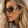 Desinger Cat Eye Sunglasses Women Men Luxury Brand Letter V Sun Glasses Zebra-stripe Ladies Special Eyewear UV400 Girls Leopard 12 Colors