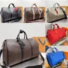 トラベルダッフルバッグLuxurys Bag Designers Vuitts Tote Bag Fashion Womens Crossbody Clutchハンドバッグ