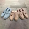 10a toppkvalitet loro klänningskor designers charms walk moccasins kvinnor pianas läder casual sko ankel loafer sneaker tazz vinter resor varma damer svart vandring stövel