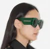 デザイナーサングラス女性男性ファッションスタイルスクエアスクエアフレーム夏の極地のサングラス幅の広い眼鏡脚クラシックレトロゴーグル7色オプションで箱