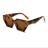 2024 Mode L_ Trend Designer-Sonnenbrille *V* Persönlichkeitstrend UV400-Sonnenbrille Reise-Strand-Fahrbrille