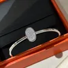 Dames Designer 2024 Nieuwe Armband 925 Puur Zilver Materiaal Klassiek Varken Neus Inleg Vol Diamanten Gegalvaniseerd Dik Goud Bedel Sieraden Oorbellen Meisje Mode Cadeau