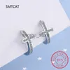 Stud S925 Timbro Argento Nuova Donna Gioielleria Raffinata di Alta Qualità Cristallo Blu Zircone Semplice Croce Orecchini di Fascino Creolo Huggies J240120