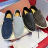 2024 Nova Viagem ao ar livre de verão Casual Sapato Caminhada Sapato Loro Designer de luxo de luxo Men planing Run Piana Black Vintage Shoes Tennis Man Sneaker de couro Tamanho 39-46