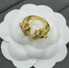 2024 nieuwe Luxe designer B merk bloem diamanten set holle metalen oorbellen cadeau vrouwen geen doos
