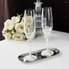 Vingglasögon Presentbröllop rostande champagneflöjter för brud- och brudgumengagemangspar kristall med lysande pärlor diamant