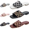 projektant designerski projektant Sandles Womens Kaptaki luksusowe kapcie wysokiej jakości haftowane kolorowe logo Blokowanie Logo Letnie Sandały Kobiety Slipper