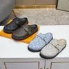 Designer chinelo aconchegante sandálias planas cacau marrom mulas tamancos carta impressão conforto fivela de tom dourado sapatos casuais moda quente slides de pelúcia