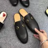 Designer man kvinna snadal flip flops bi djur blomma mönster baotou toffel platt sko 100% läder hästbit canvas bokstav cowhide metall sandal