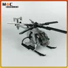 Blocos WW II Série Militar Novo MH-6 Little Bird Helicópteros com Soldies MOC Building Blocks Avião Display Stand Tijolos Brinquedos Presentes 240120