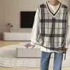 Erkek Yelekler İlkbahar ve Sonbahar Siyah Beyaz Ekose Erkekler V Boyun Sweater Beepy Style Moda Gevşek Büyük Boy İçinde Örme Tank Giyim