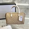 Luxurys Womens Mens Designer Tote Boston Bag Strap Round Sacoche Shourdell Clutch Duffle Travel Bagsトップハンドルファッションレザーハンドバッグクロスボディミニダッフルバッグ