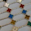 Van Clover Jewelry Clef Cleef Four Leaf Clover Bracelet Bracelet Van Clover for Men Bracelets Jewelry Bangle Mens Diamond 02 Tasp