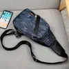 Wersja męskiej torby crossbody do wynos za przystojną, małą dużą wodoodporną klatkę piersiową Koreańską