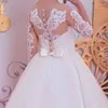 Abiti da ragazza Abito da sposa per bambini Manica lunga Trail Lace Compleanno Performance Puffy Princess