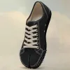 Lady Casual Shoes Travel Run schoenen Luxe Maisons Tabi Flat Low Casual Shoe Womans Classic Canvas Fashion Basketball Outdoor Men Designer Trainer Hike Sneakers Cadeau