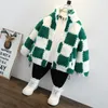 キッズデザイナーの服ボーイフリースジャケットチェスボードグリッドラムスウールジャケットチルドレンコート