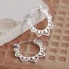 Huitan – boucles d'oreilles Style bohémien pour femmes, cerceau en métal couleur argent en forme de fleur, fantaisie, usage quotidien, bijoux féminins de vocation