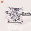 Biżuteria złota gorąca sprzedaż białych dużych diamentów ręcznie inkrustowane moissanite High-end-End Ladies Pierścienie