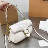 Omuz Çantası Tasarımcı Baghandbag Crossbody Çantalar Balck Gri Krem Pembe Çapraz Vücut Yumuşak Çantalar Mini Tirbek Yastığı Kadınlar İçin Deri Çantalar Pembe Yeşil Siyah