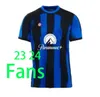 LUKAKU maglie da calcio BARELLA CORREa INTERS Milan GIROUD IBRAHIMOVIC LAUTARO MILANS THEO BRAHIM 23 24 Maglia da calcio 2023 2024 Uniformi Uomo Bambini Kit Set