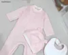 Nouvelles combinaisons pour bébés, joli body rose pour garçons et filles, trois pièces, taille 66-90, lettre jacquard, nouveau-né, tricoté, costume rampant, Jan20