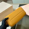 Beroemde ontwerper Solid Color Ritsed Shoulder Bag voor make-up van dames, handtas voor dating, winkelen, toerisme, sport, hoogwaardige handtas voor woon-werkverkeerslijtage