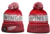 RED WINGS Bonnet DETROID Chapeaux tricotés Équipes sportives Baseball Football Basketball Bonnets Casquettes Femmes Hommes Pom Mode Hiver Top Caps Sport Knit Hats a