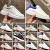 2024 Designerlogg överdimensionerade casual skor Vit svart läder lyxiga sammet mocka kvinnors espadrilles tränare mens kvinnor lägenheter spets upp plattform sneakers x21