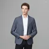 Herrdräkter 2024 Spring Autumn Fashion Slim Fit randiga blå blazers manlig brittisk smart casual business brudgum bröllop kostym jackor