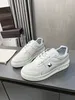 Schuhe Neue Männer lässig Frauen Designer Schuh Leder Schnüre-up Sneaker Lady Plattform Running Trainer Dicke Solted Frau Fitness Sneaker Größe 35-39-42-45 US4-US10 mit 27506 s