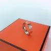 New Designer Ring High Quality Men's and Women's Couple Rings Modern Fashion Style Rings Party Valentine's Day Jewellery Gifts