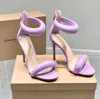 En kaliteli gianvito 10.5cm stiletto topuklu sandallar gökyüzü yüksek topuklar için lüks tasarımcı ayakkabılar altın buzağı deri ayak kayış topuklu arka fermuarlı ayakkabı 888
